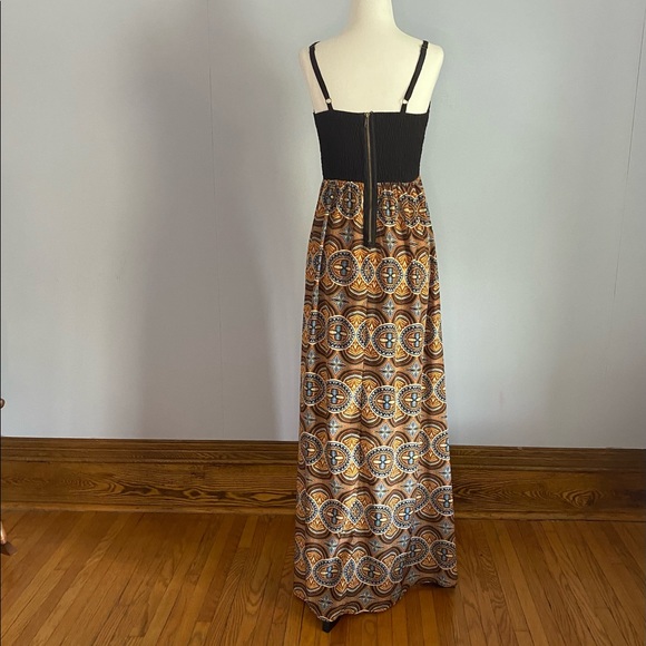 Empire waist maxi dress - Picture 3 of 4